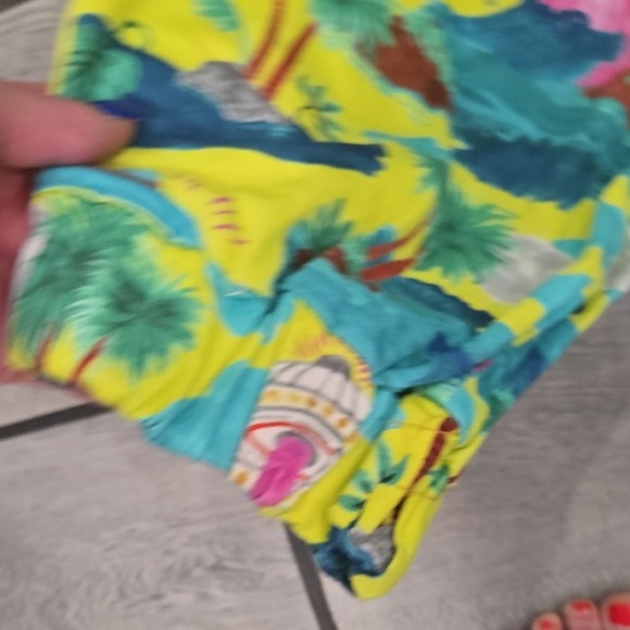 Farm Rio Ilha Alienígena Print Pants NWT Size P (Small) - Picture 6 of 8